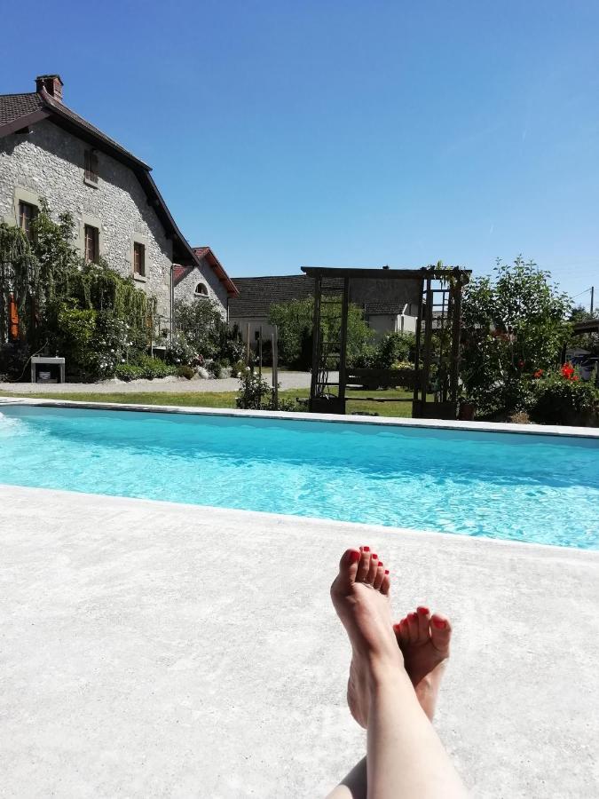 Bed and Breakfast Escapade Champetre Hauteville-sur-Fier Экстерьер фото