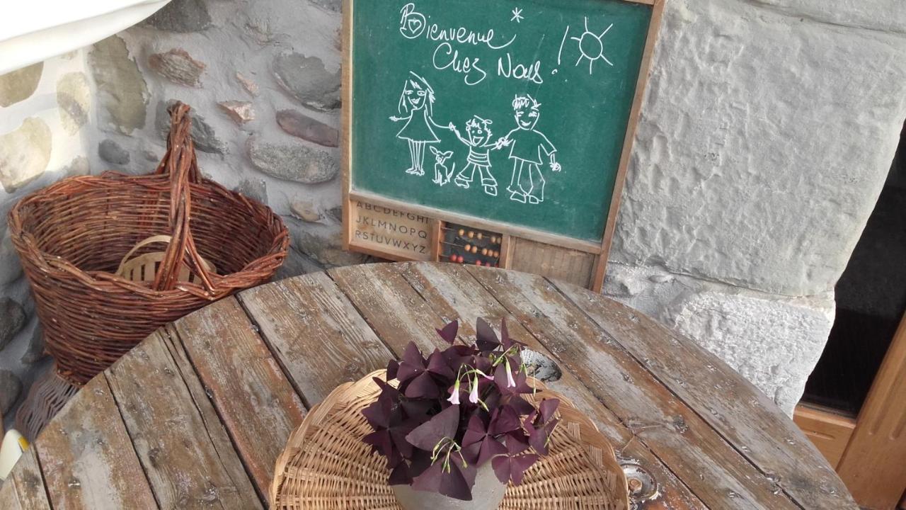 Bed and Breakfast Escapade Champetre Hauteville-sur-Fier Экстерьер фото