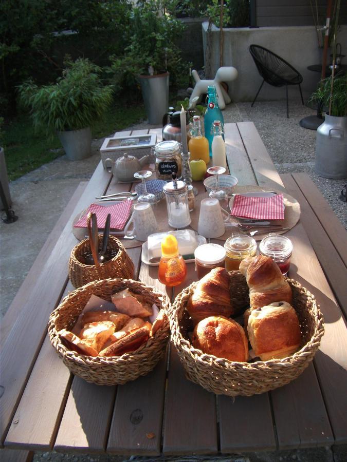 Bed and Breakfast Escapade Champetre Hauteville-sur-Fier Экстерьер фото
