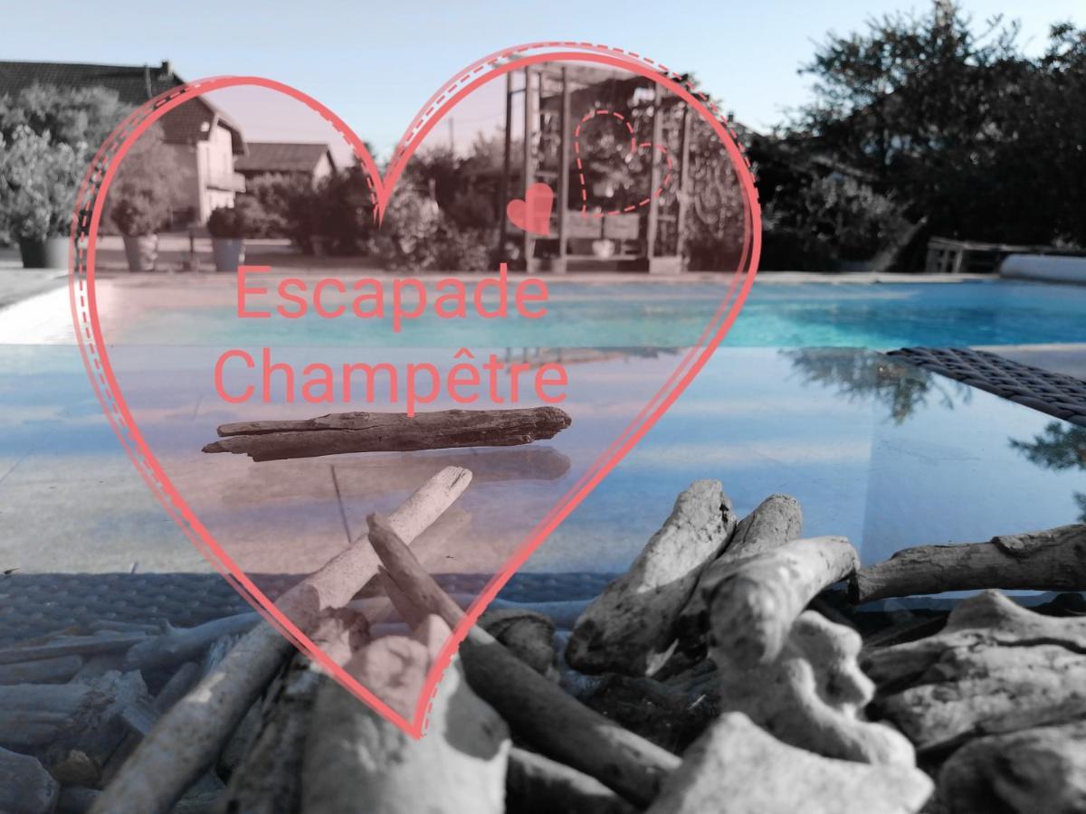 Bed and Breakfast Escapade Champetre Hauteville-sur-Fier Экстерьер фото